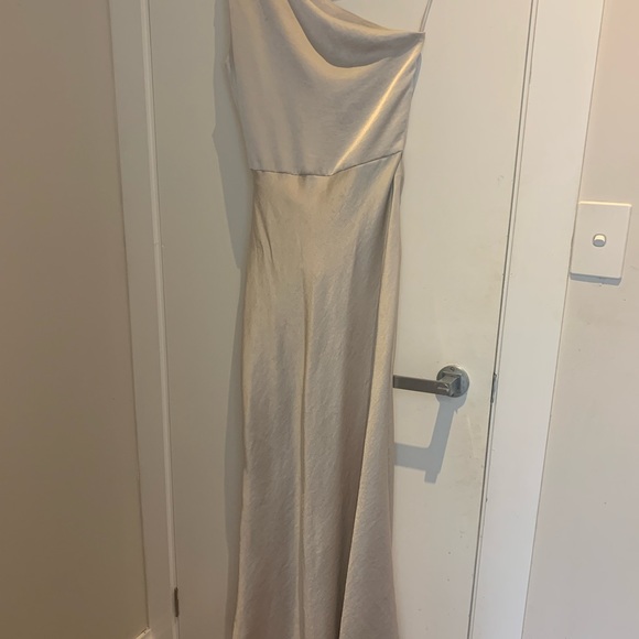 Bec and Bridge Bridesmaid dress - Picture 2 of 2